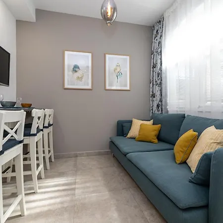 Apartment Pansion Tina *