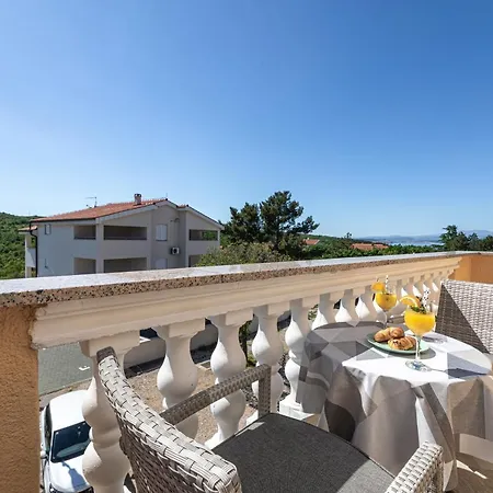 Pansion Tina Apartment *