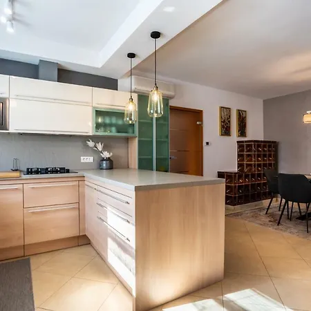 Apartment Pansion Tina