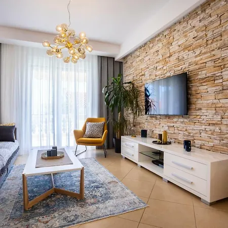 Pansion Tina Apartment Silo (Krk)