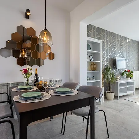 Pansion Tina Διαμέρισμα *