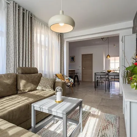 Pansion Tina Διαμέρισμα