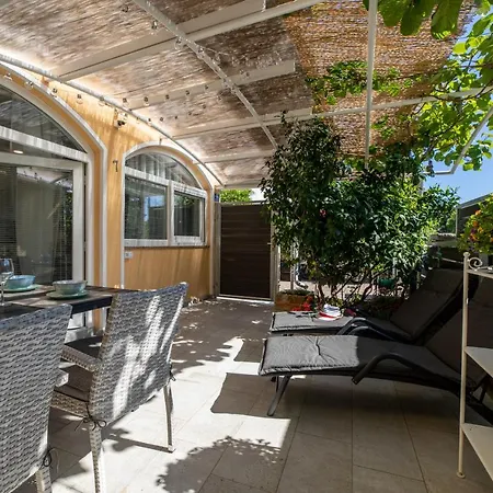 Apartamento Pansion Tina *
