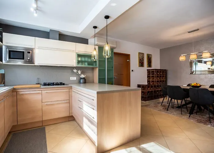 Апартаменты Pansion Tina