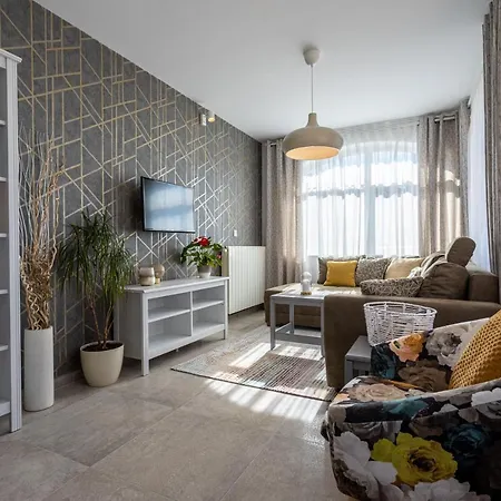 Apartment Pansion Tina *